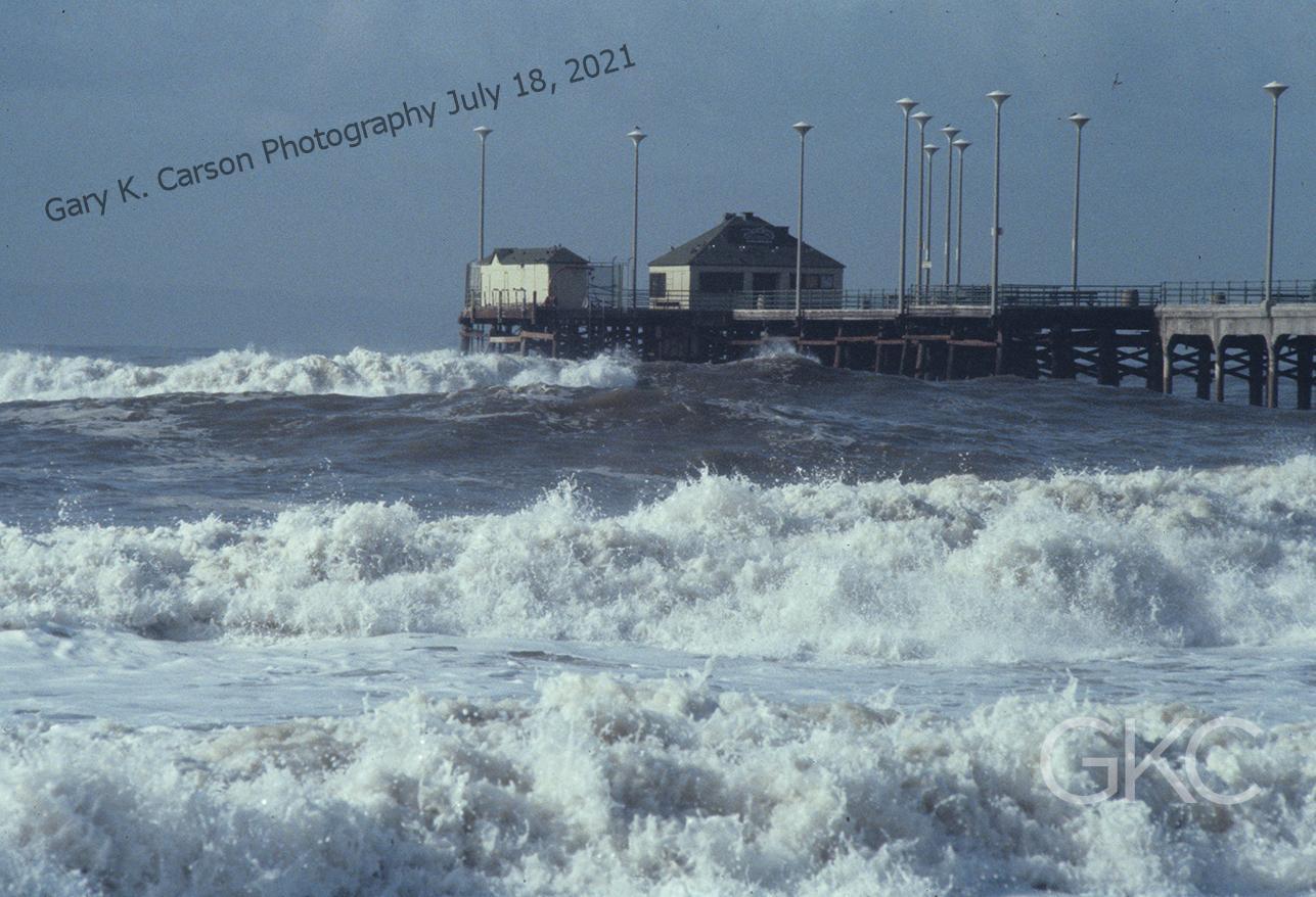 1988 HB Pier Came Down 003